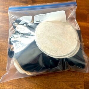 Nursing bras & washable pads